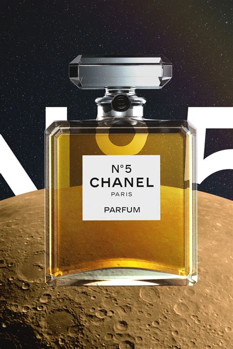 Buon compleanno Chanel N°5! I primi 100 anni del 